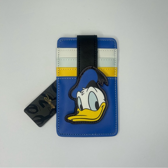 Disney’s Donald Duck ID Cardholder NWT - Picture 2 of 5